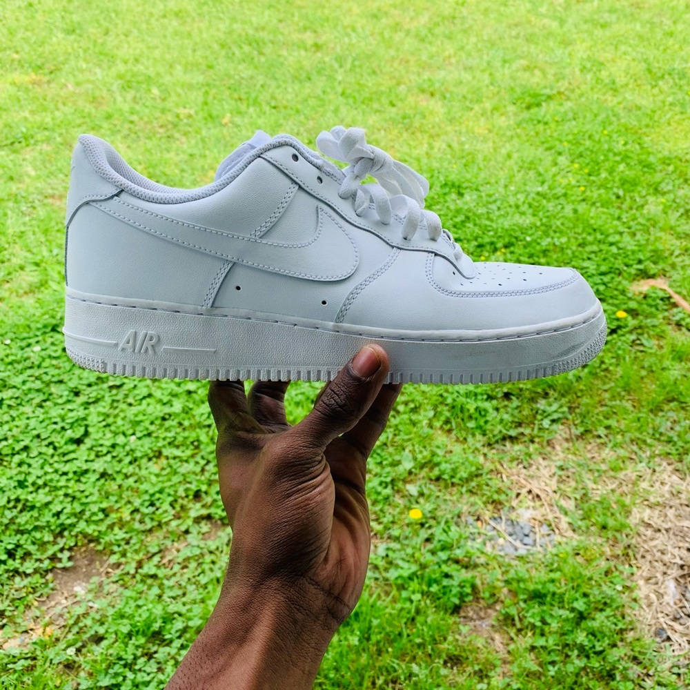 White af1 low